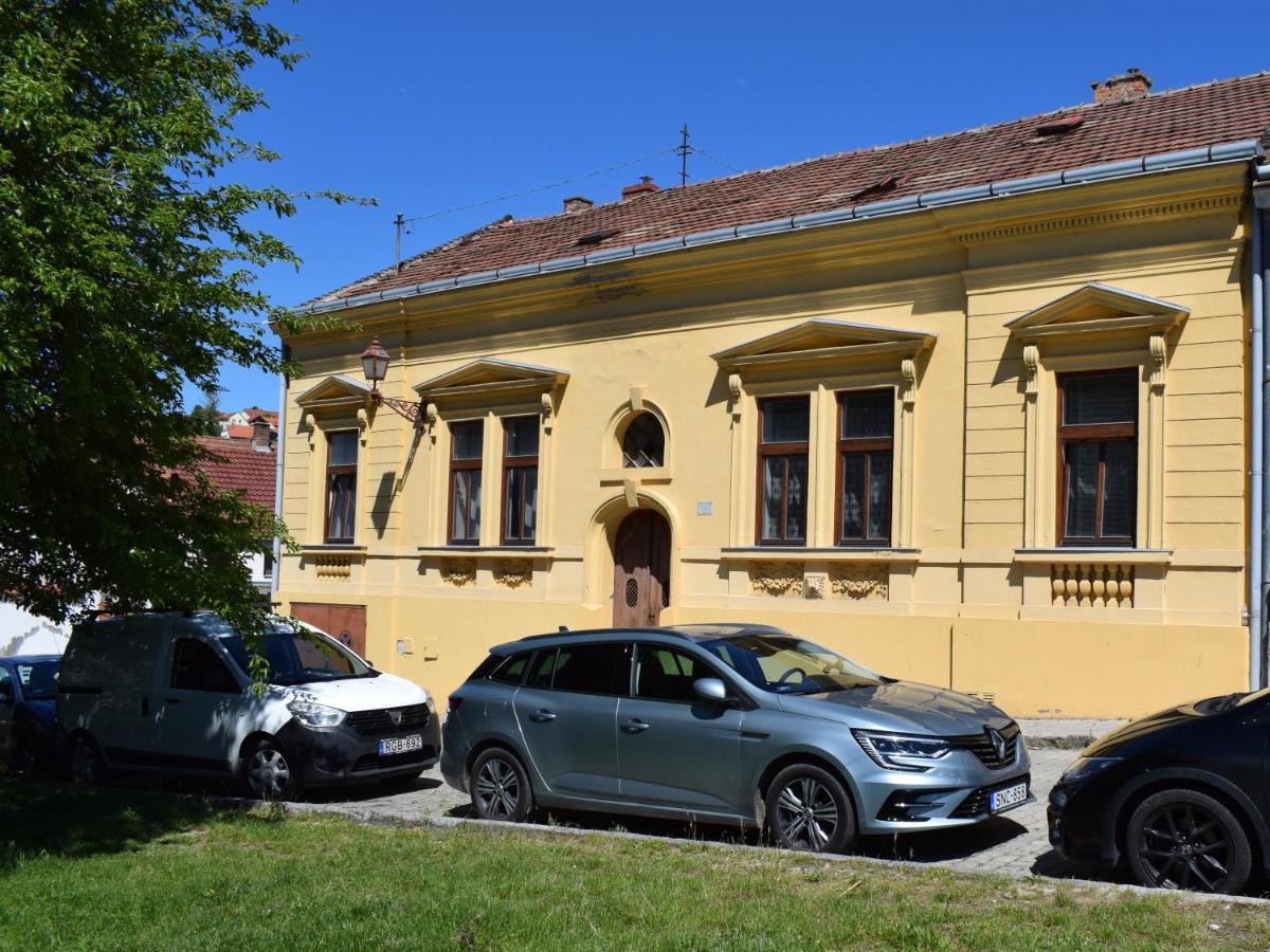 Malomszeg Apartman 2 Pécs Eksteriør bilde